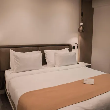Smart And Simple Hotel Karakoy Istanbul Exterior photo